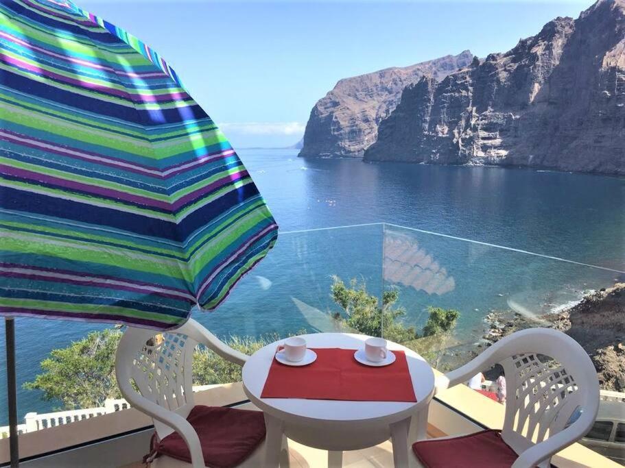 Apartamento incleibles vistas al océano y piscina. Acantilado de los Gigantes Esterno foto